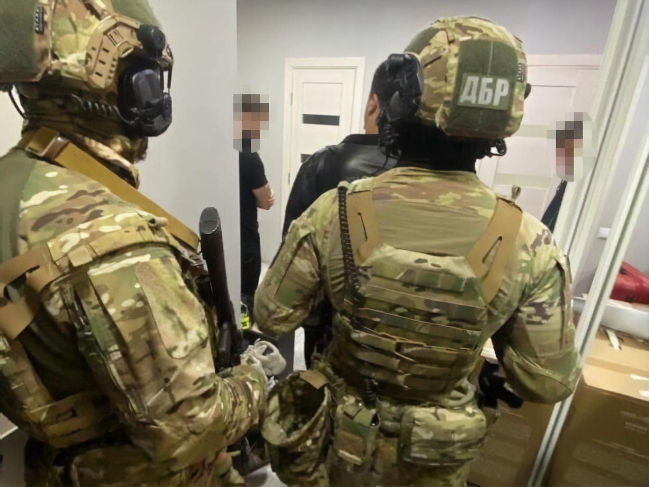 По данным ГБР, чиновник готовил помещения для мест "голосования"