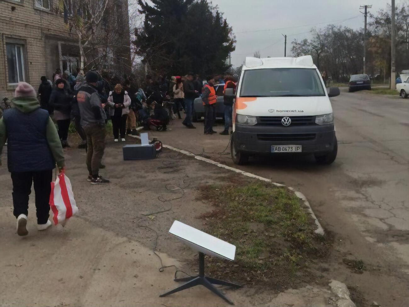 Мінцифри планує купити ще кілька тисяч супутникових терміналів