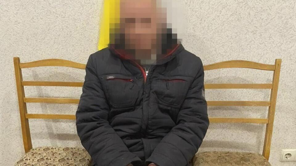 За даними слідства, затриманим виявився працівник одного з українських оборонних заводів