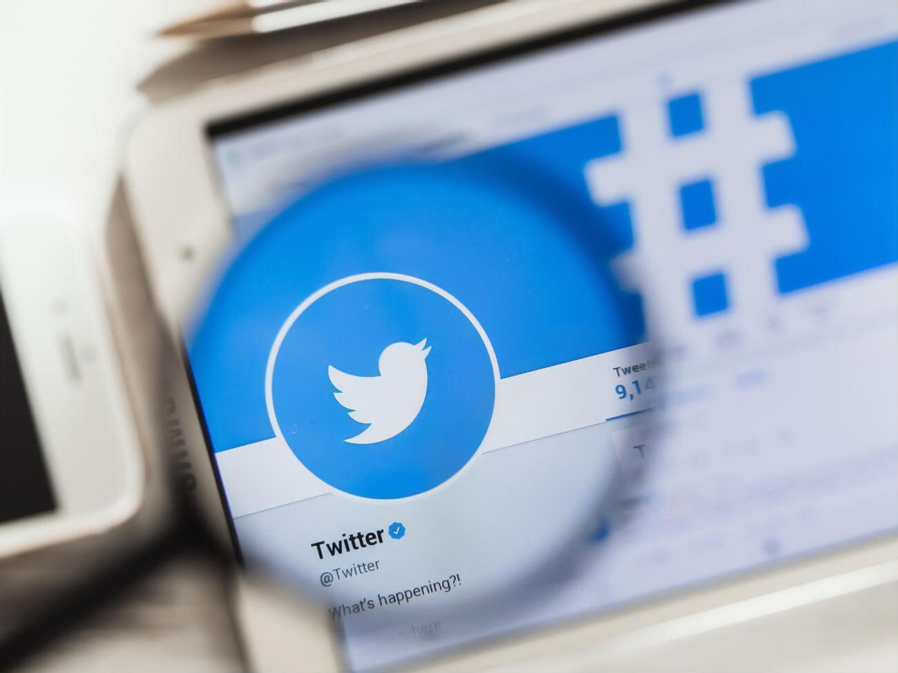 Twitter не применяет свою политику в отношении дезинформации о коронавирусе с 23 ноября