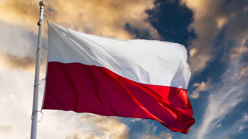 Інформація про підготовку до референдуму щодо приєднання західних областей України до Польщі – спроба розпалити суперечки між Польщею та Україною, заявив речник польського МЗС