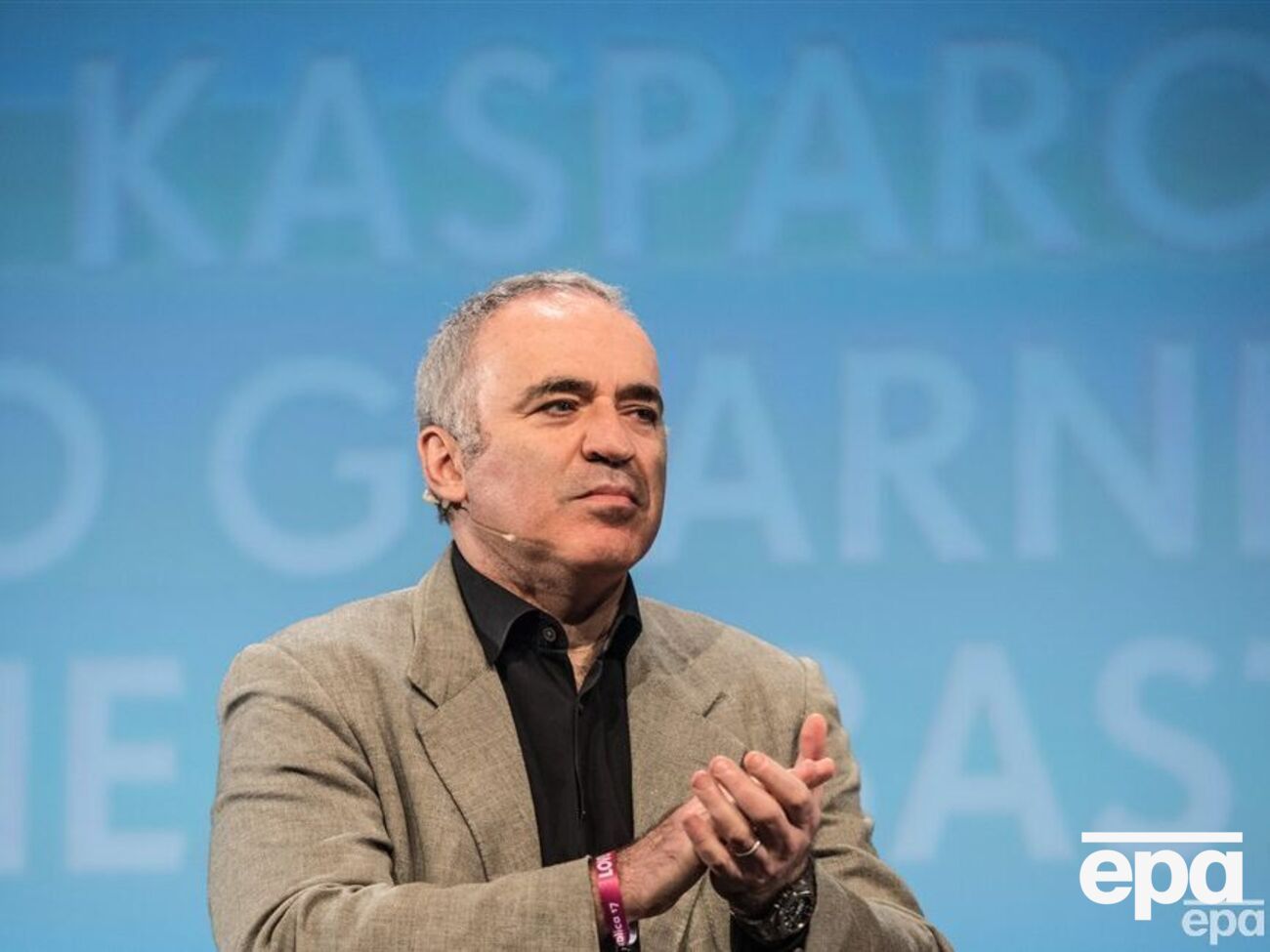 Каспаров:&nbsp;Путин становится обузой, потому что он проигрывает