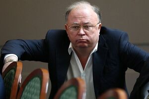 Караулов рассказал, что во время обыска его дома не работали телефоны