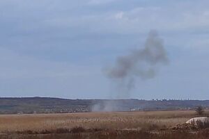 Чотири гучні вибухи пролунали в селі Світлодолинське