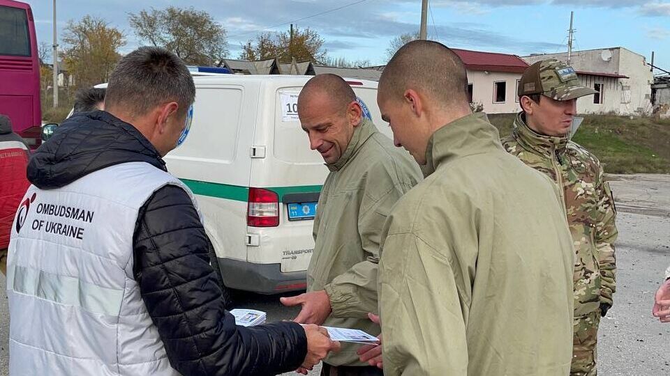 3 листопада з російського полону повернулися 107 українців