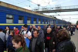 С 24 февраля внутренними переселенцами стали миллионы украинцев