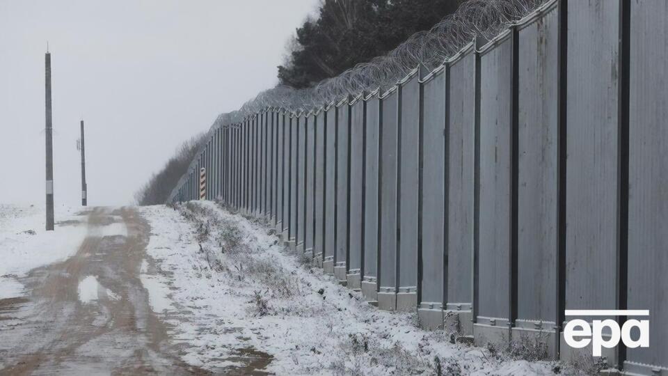На территории Беларуси группировка из 9 тыс. военнослужащих, заявил Скибицкий