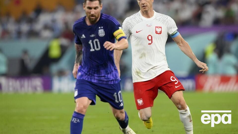 Мессі (на фото ліворуч) не забив пенальті