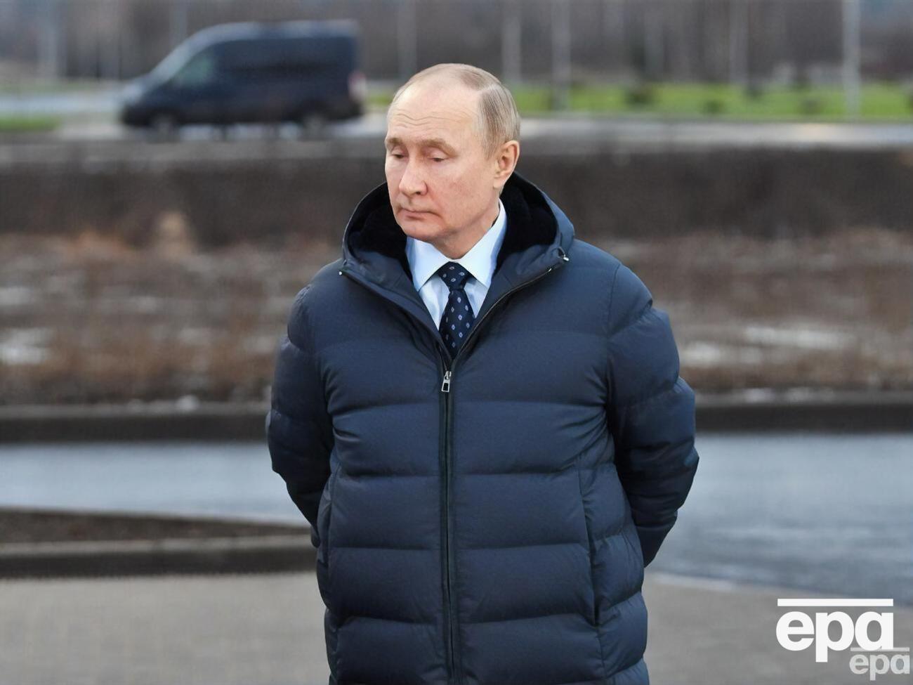 Зеленський: Вважаю, що Путін (на фото) не зовсім контролює всі процеси, які відбуваються у нього в армії