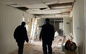 Россияне обстреляли больницу в Белопольской общине из ствольной артиллерии, отметил Живицкий