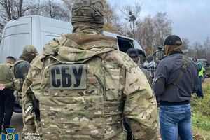 В СБУ заявили о задержании более 10 организаторов нелегального выезда за границу