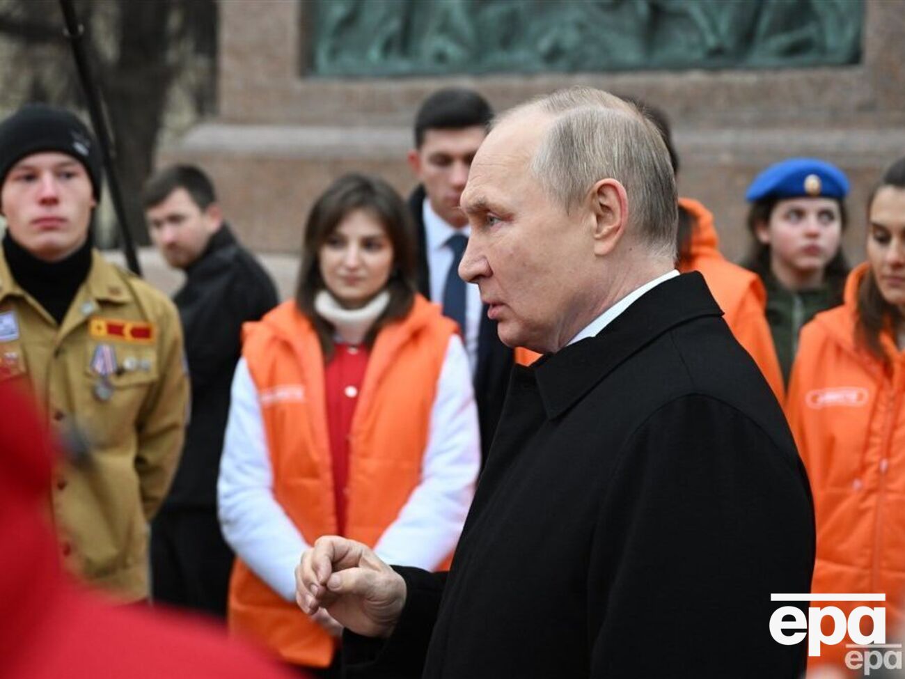 Путин заявил о желании вывезти украинцев из оккупированного города на фоне наступления ВСУ