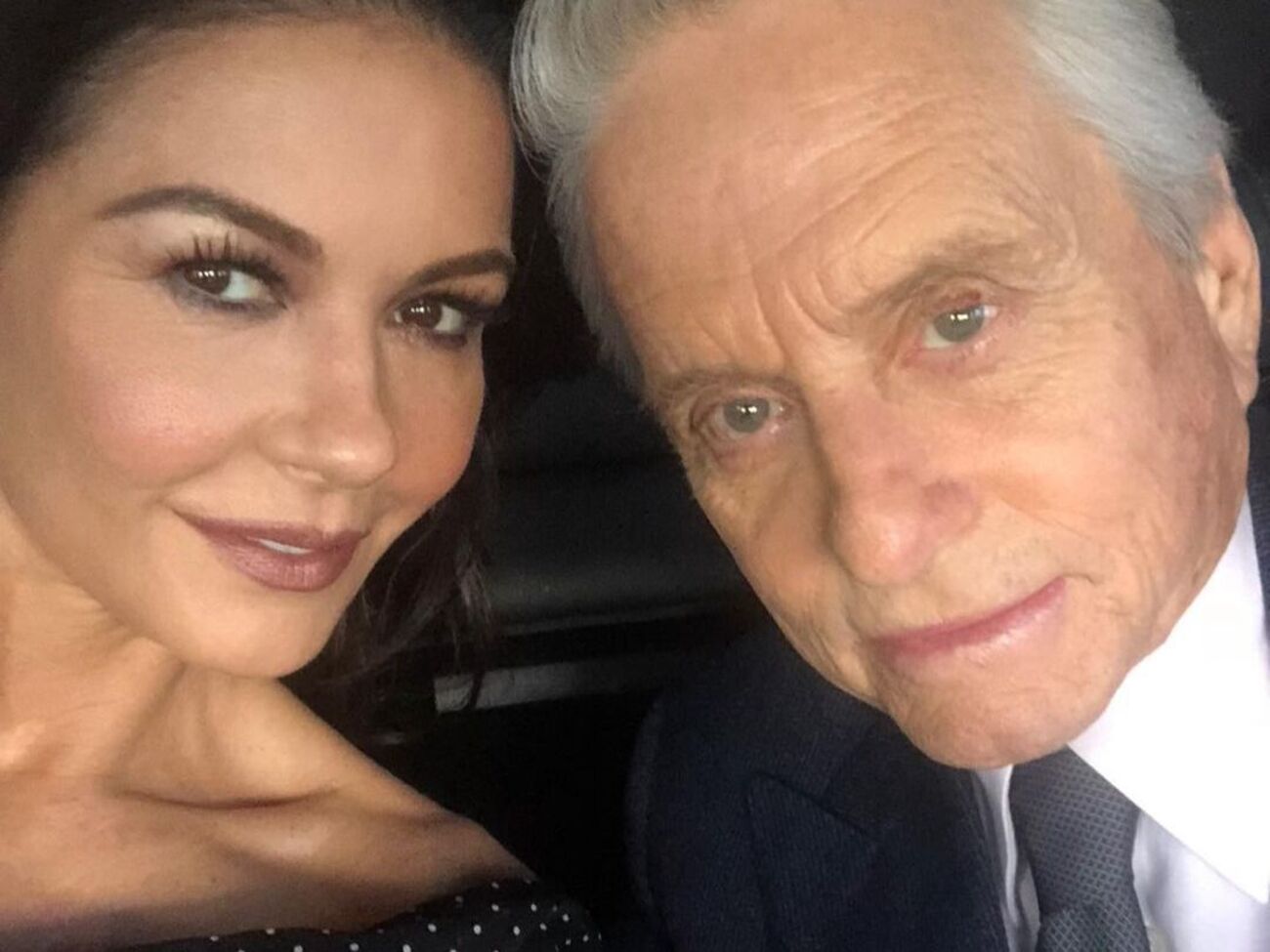 Зета-Джонс і Дуглас одружилися в листопаді 2000 року