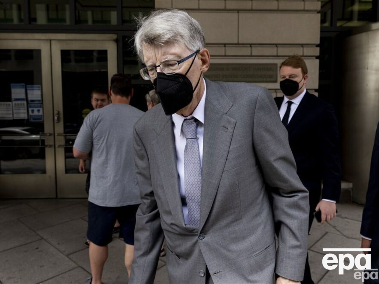 Кинг поддерживает Украину