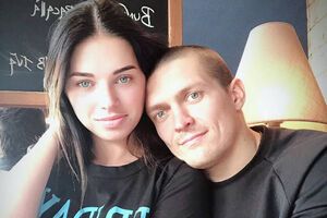 Усик женился в 2009 году