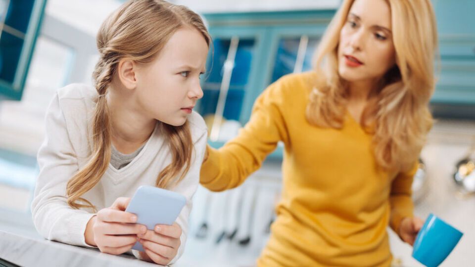 Родителям нужно присмотреться к детям, чтобы понять их психологическое состояние