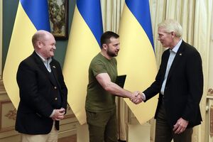 Кунс и Портман встречались с Зеленским в Киеве