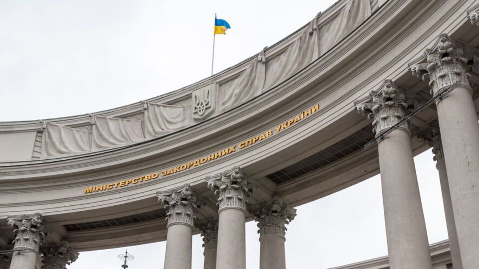 В МИД отметили, что Ранее Иран всячески опровергал поставки вооружения России