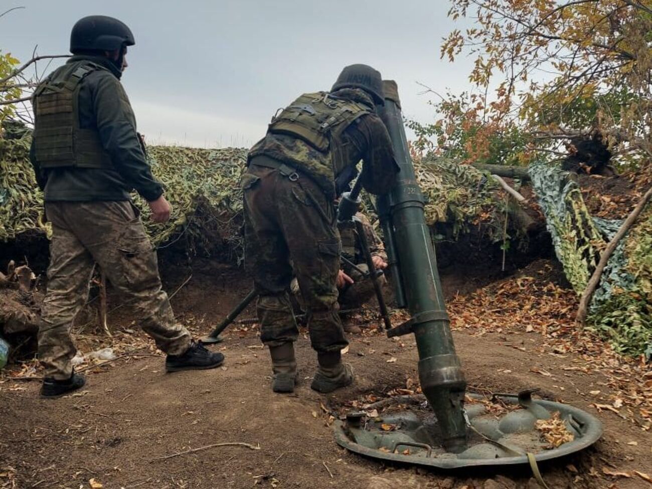 Прикордонники спрямували на позиції окупантів кілька десятків осколково-фугасних мін