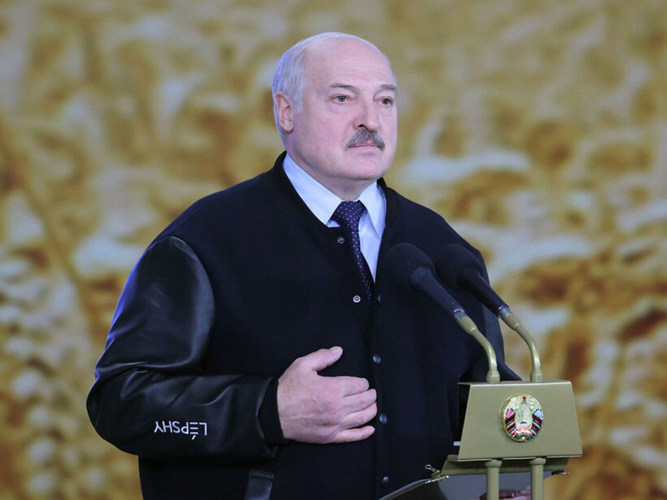 Украина первой ввела санкции против Беларуси, пожаловался Лукашенко