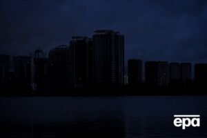 В Украине после российских атак по инфраструктуре применяют стабилизационные и аварийные отключения света