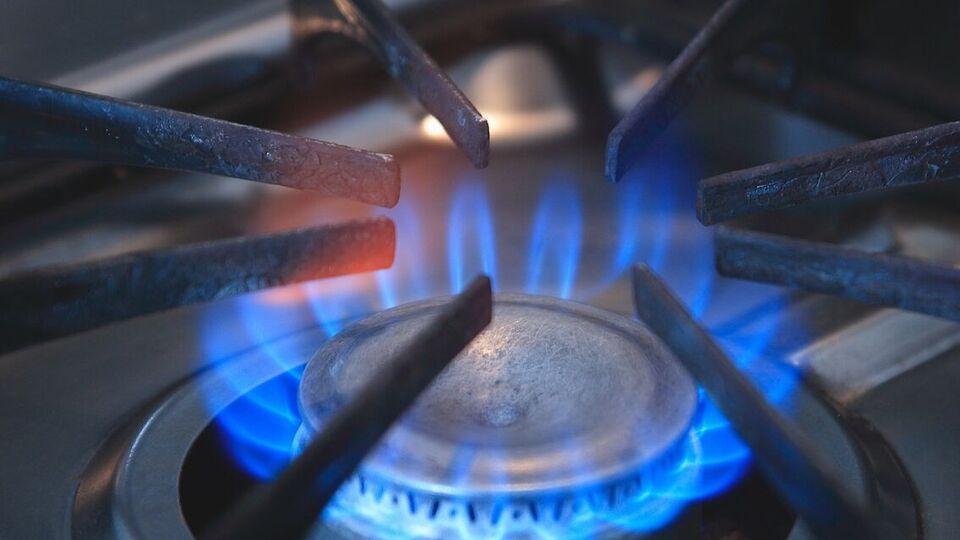 По имеющимся данным, семья грелась с помощью газа