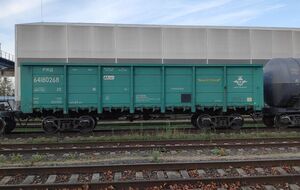 Вагоны с символикой ВДВ РФ должны были через Литву проехать в Беларусь