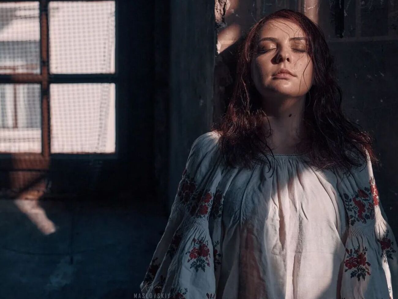 Пташка:&nbsp;В сердце с тобой, мой ангел, я прошла Мариуполь, "Азовсталь", плен и борюсь дальше