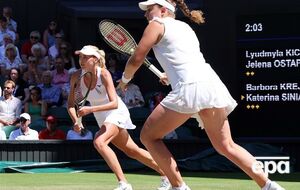 В полуфинале Итогового турнира Киченок и Остапенко сыграют с действующими чемпионками