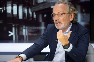 Шустер (на фото) припускає, що всіх лідерів, окрім китайського, Путін вважає людьми "другого сорту"