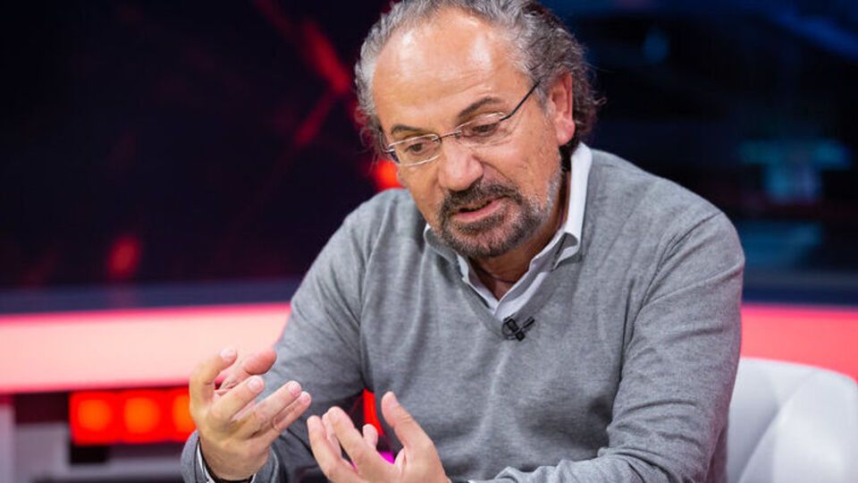 Шустер: Заходу треба всім разом дати в морду росіянам