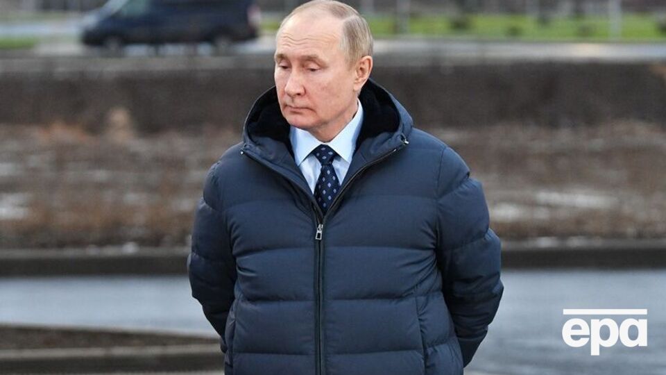 Пєсков повідомив, що рішення про поїздку Путіна (на фото) на Балі буде ухвалено цього тижня