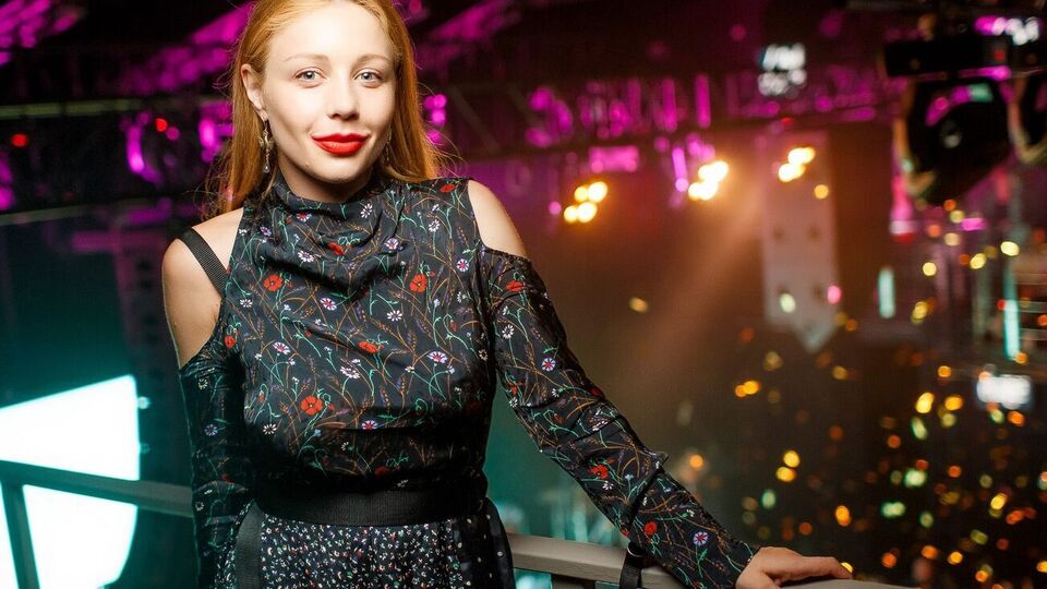 Тина Кароль во время голосования уступила Саниной 0,01%