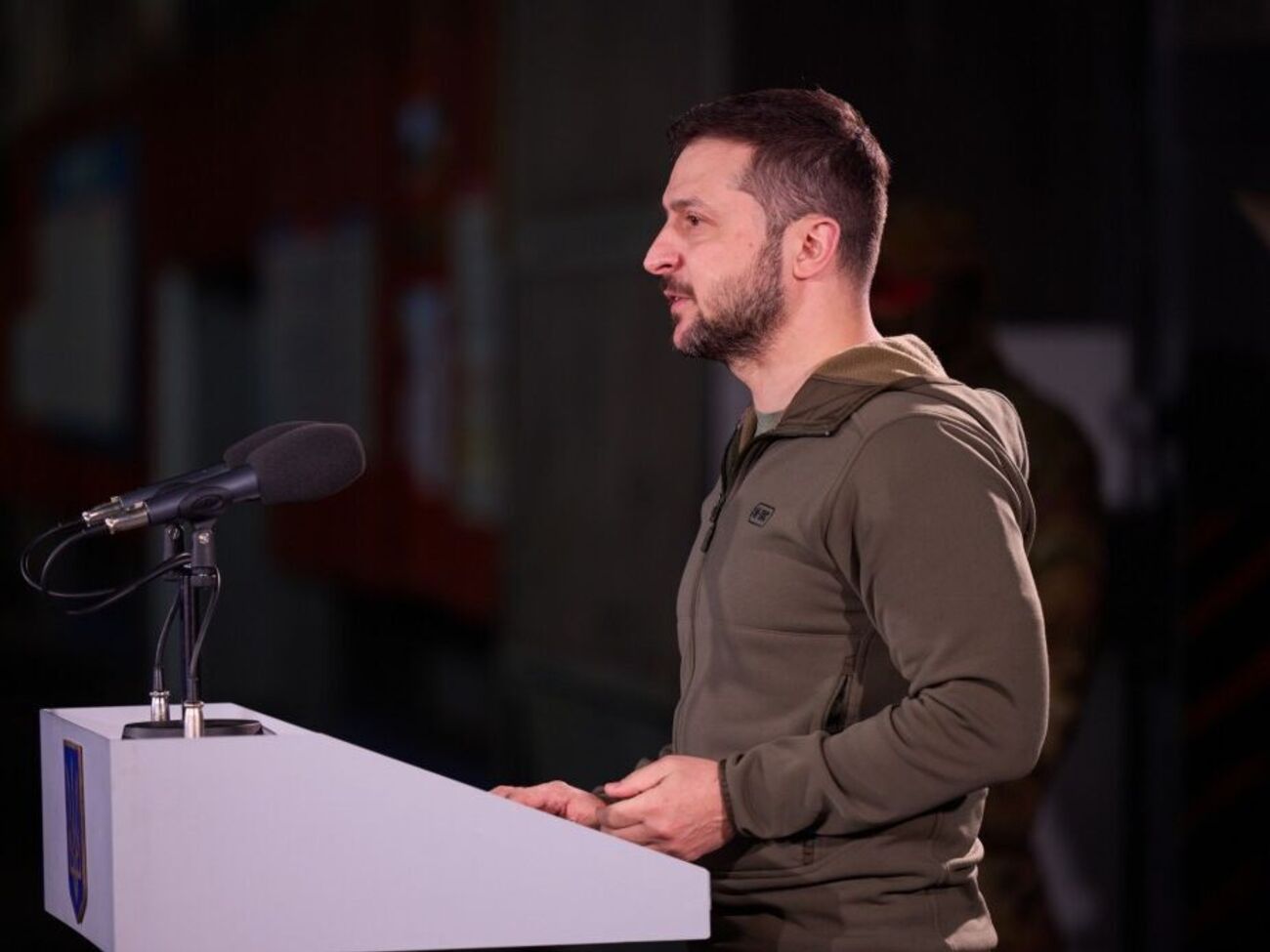 Зеленский: Кожемяко говорит, что потери "далеко не такие". Вот не такие... А какие? От Владивостока до Павловки больше 9 тыс. км. Но он уверен, что потери "не такие"