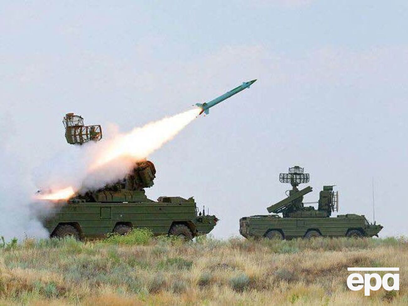 Ракетные войска и артиллерия совершили результативные попадания по 5 пунктам управления армии оккупантов