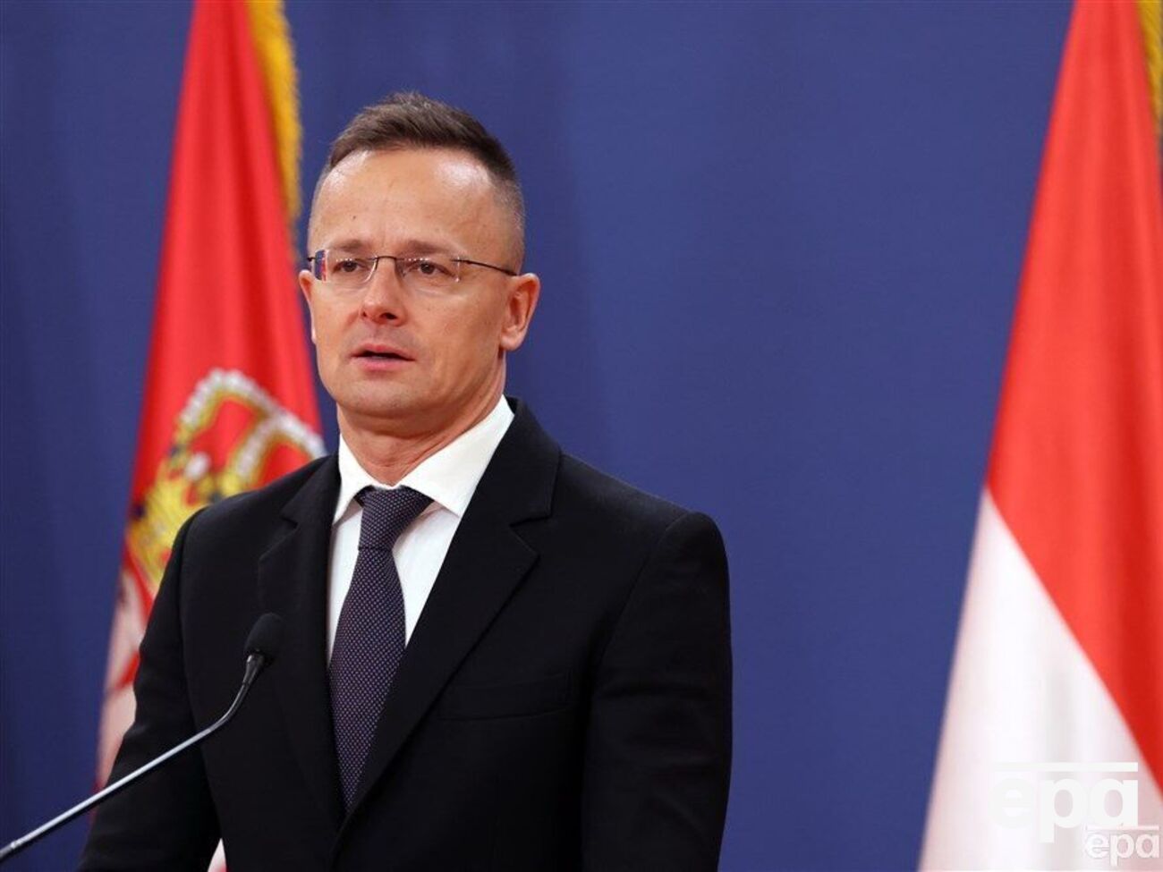 Сіярто проти довгострокового плану допомоги Україні, бо він нібито був неефективним під час пандемії коронавірусу
