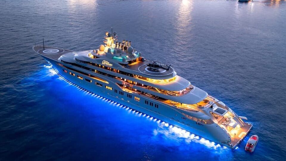 Картини були частиною облаштування конфіскованої яхти Усманова Dilbar