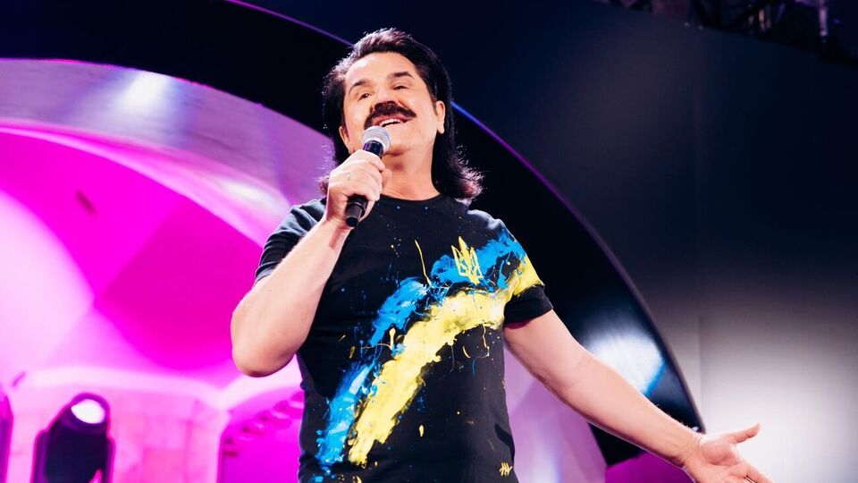 Зибров перепел свой хит "Мертві бджоли не гудуть"