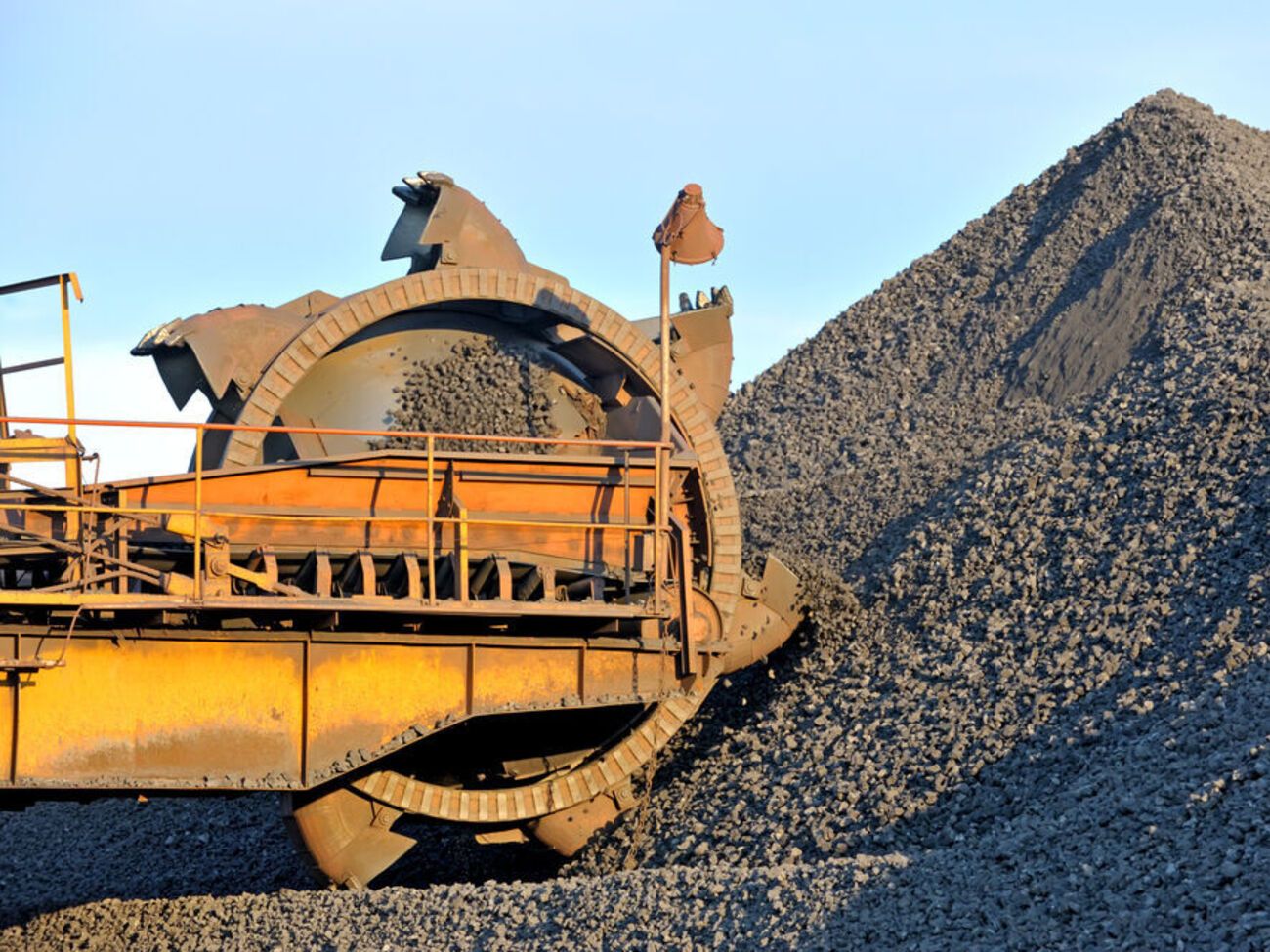 Экспорт руды в октябре составил на 286 тыс. тонн меньше, чем в сентябре