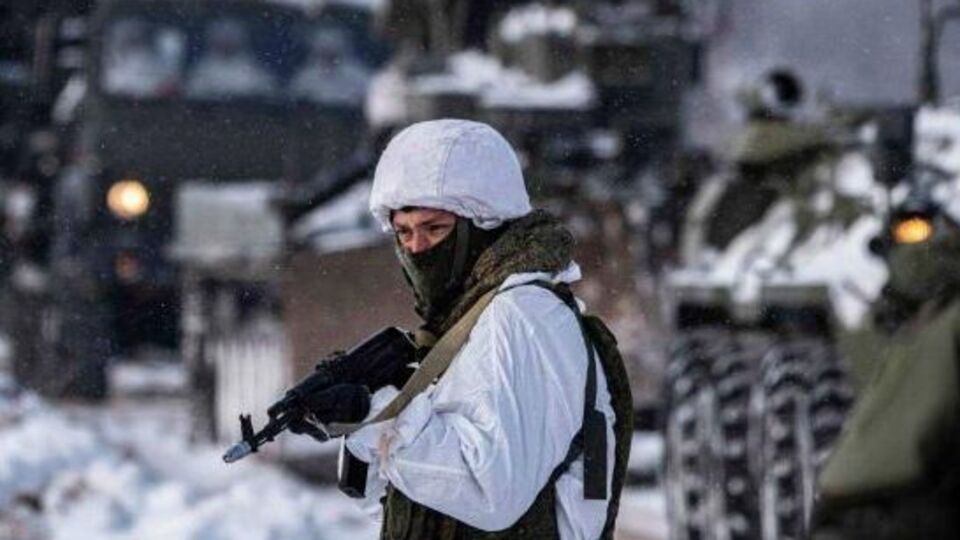 У КНДР шиють зимову форму для російських військових із російської ж сировини