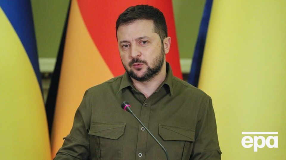 Зеленський: На сході крок за кроком рухаємося до повернення українського прапора в усі наші міста й громади