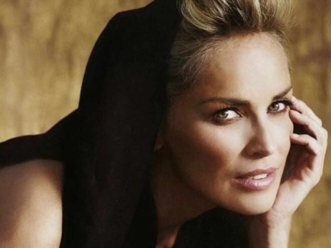 Стоун:&nbsp;Спасибо, журнал Icon, и вашей команде