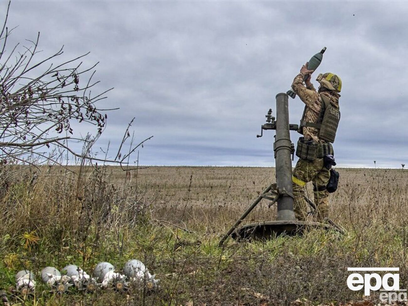 Украинские военные наносят удары по российским оккупантам