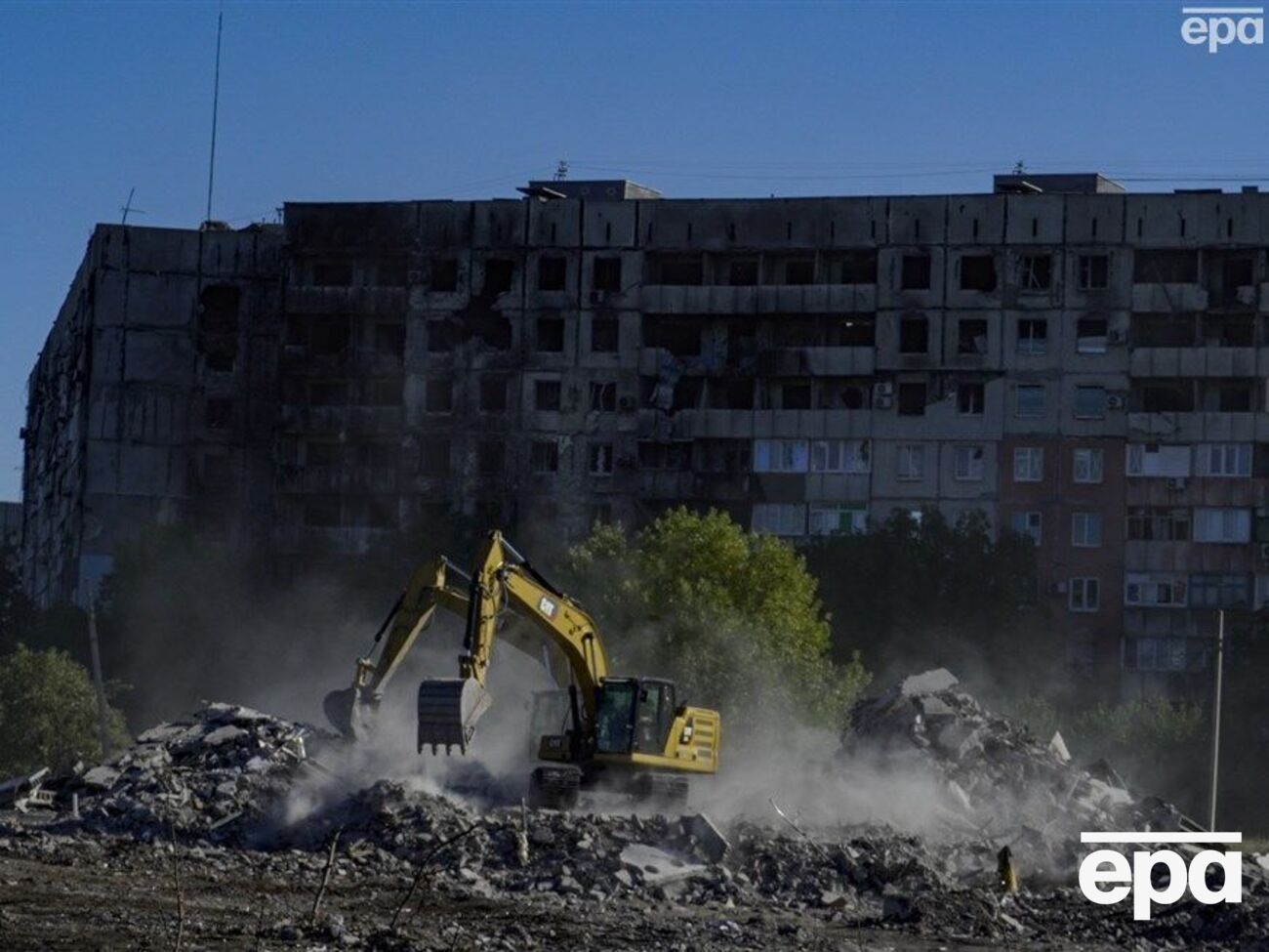 За словами Петра Андрющенка, дії російських окупантів вказують на посилене укріплення Маріуполя