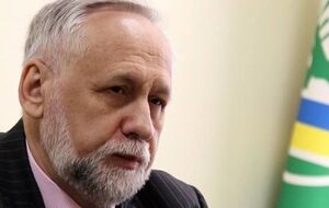 Кармазін представляв у різних скликаннях Ради різні політсили