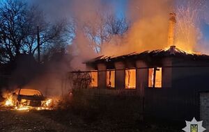 Вражеские снаряды унесли жизни и травмировали гражданских жителей, разрушили дома, отметили в полиции Донецкой области