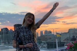 За словами Нікітюк, костюмовану фотосесію зробили під час зйомок серіалу, який так і не вийшов