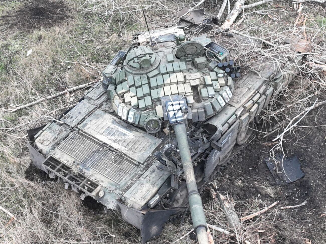 Удару по окупантах українські нацгвардійці завдали з протитанкового ракетного комплексу, а також скинувши снаряди дронами з повітря