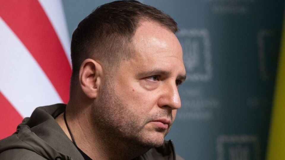 Украина "на шаг впереди" в войне против РФ, отметил Ермак