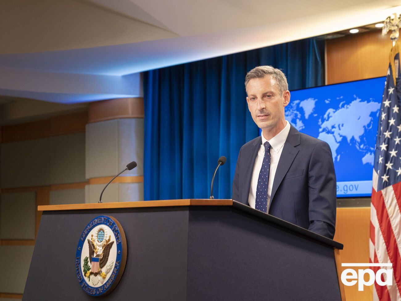 Прайс заявив, що вірить у "силу дипломатії та діалогу"